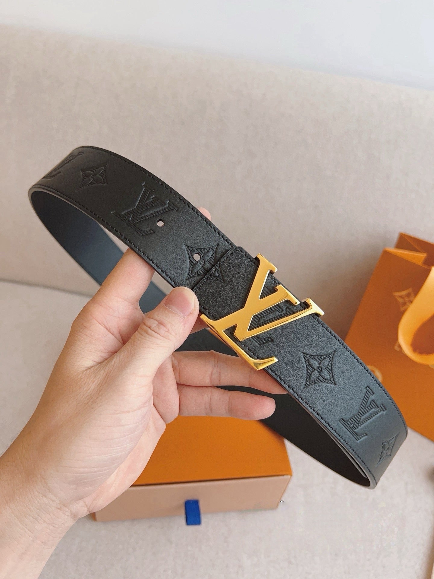 L Genuine leather belt V delivery 3 to 7 working days